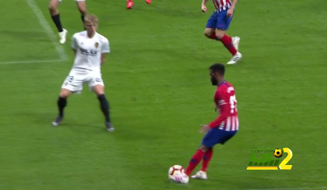 أتلتيكو يصر على عدم إهداء الليغا لبرشلونة بتسجيل الهدف الثاني في فالنسيا