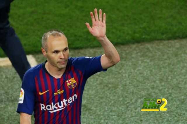 انيستا يتذكر يوم وداعيته لبرشلونة