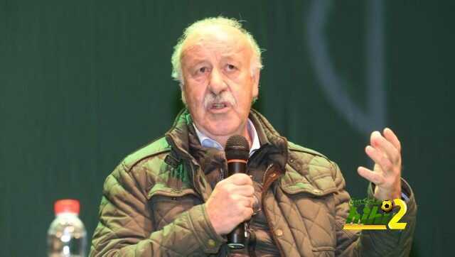 ديل بوسكي : تدريب ميسي حلمي الذي لم يتحقق ومن الشرف للمشجعين رؤيته يلعب في هذا العصر