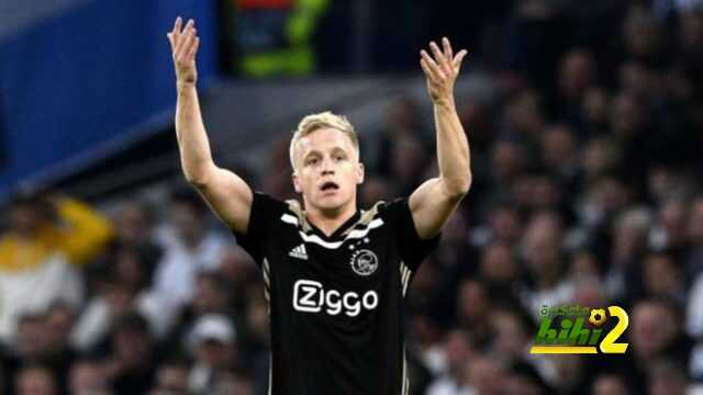 نجم وسط اياكس على رادار ريال مدريد