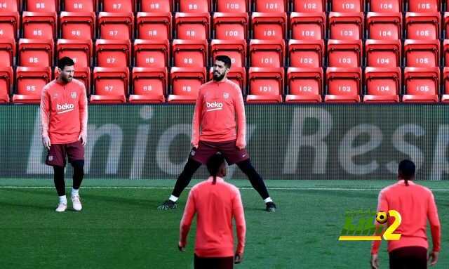 🔴تدريبات فريق  برشلونة في الأنفيلد اِستعداداً للقاء ليفربول