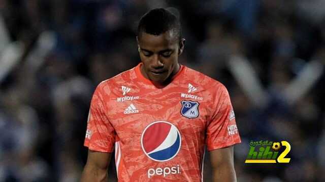 والد حارس فنزويلا يؤكد مفاوضات برشلونة لضم نجله