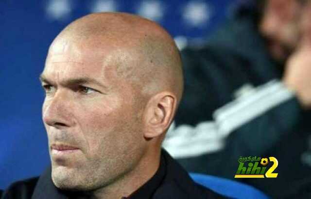 مدافع ريال مدريد يضع زيدان في ورطه