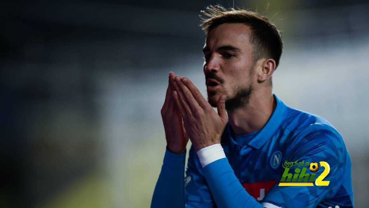 ريال مدريد يبدي اهتمامه بضم لاعب وسط نابولي