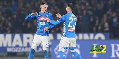 مانشستر يونايتد يتواصل مع نابولي