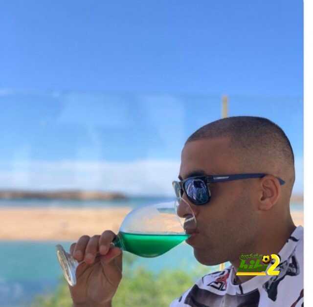حمد الله ينشر صورة تثير غضب الجمهور المغربي