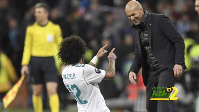 مارسيلو يلمح لاستمراره مع ريال مدريد