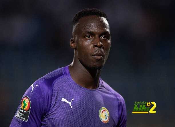 حارس السنغال يتسبب في متاعب للأسود