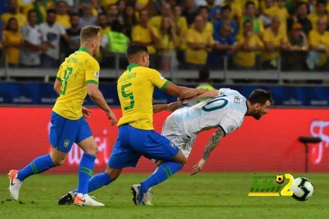 البرازيل تفرض سيطرتها في الشوط الأول