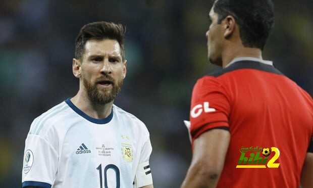 ميسي يتهم الحكم بتشجيعه للبرازيل