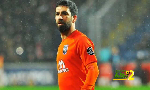 تقارير: جلطة سراي يستهدف ضم نجم برشلونة السابق