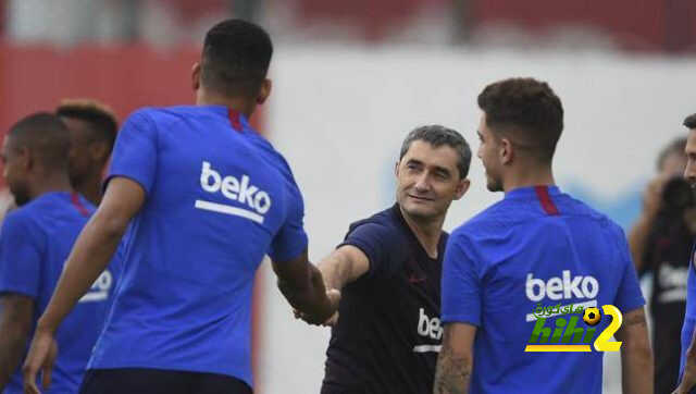 برشلونة لا يفكر في التعاقد مع بديل لسواريز