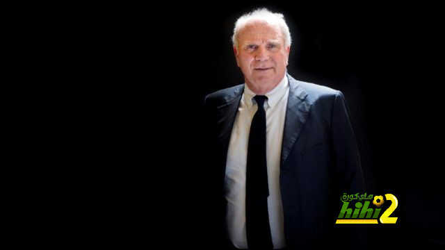 أولى هونيس ينوي التخلي عن مقعد رئاسة البايرن