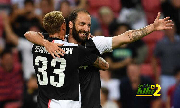 هيجواين يسبح ضد التيار فى يوفنتوس