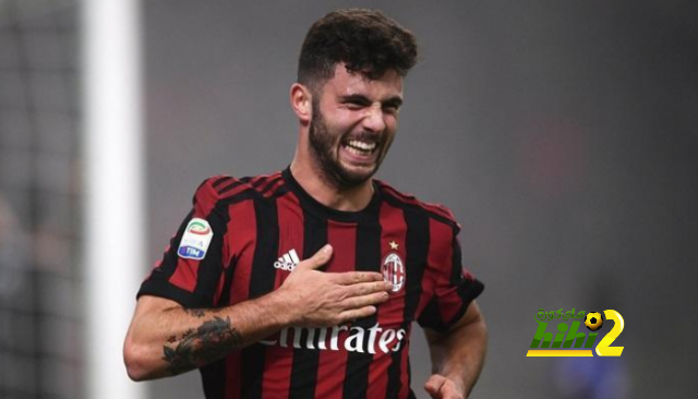 لاعب الميلان على اعتاب البريميرليج