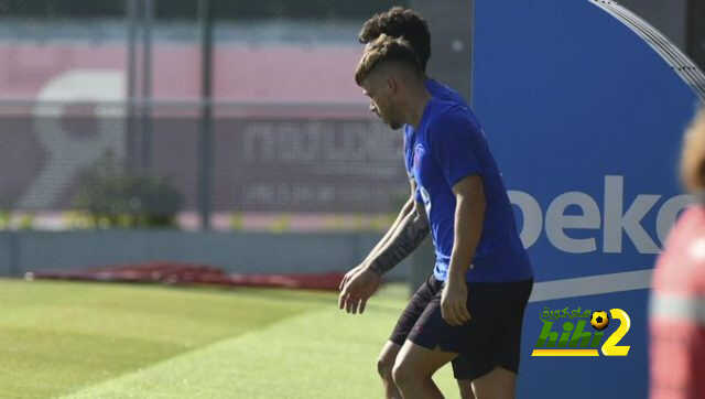 برشلونة يمنح الفرصة للثنائي الشاب بعد رحيل مالكوم