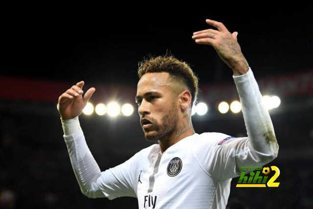 بيكيه : من الصعب عودة نيمار لبرشلونة