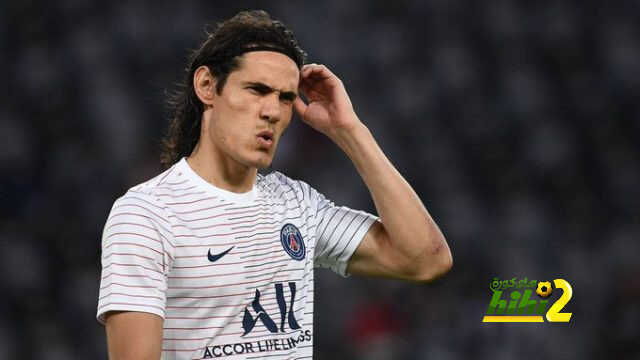 كافاني يقترب من الدوري الأمريكي