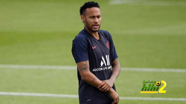 طلب جديد من باريس لبرشلونة لرحيل نيمار