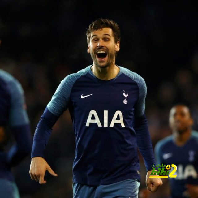 ليورنتي إلى نابولي لمدة عامين