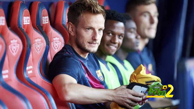 راكتيتش مابين البقاء والرحيل عن برشلونة
