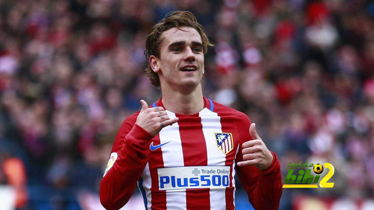 فيديو: جماهير أتلتيكو مدريد تلقي القمامة على لوحة جريزمان