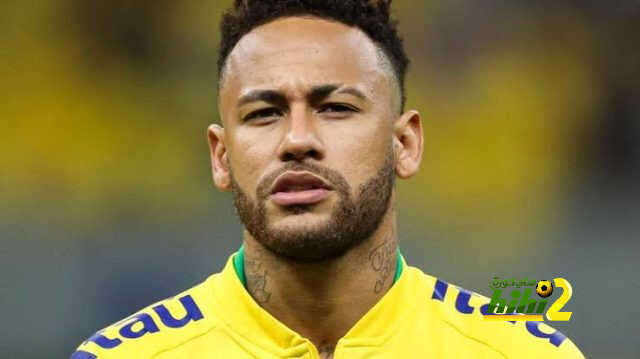 نيمار علي بعد هدف من تخطي رونالدو