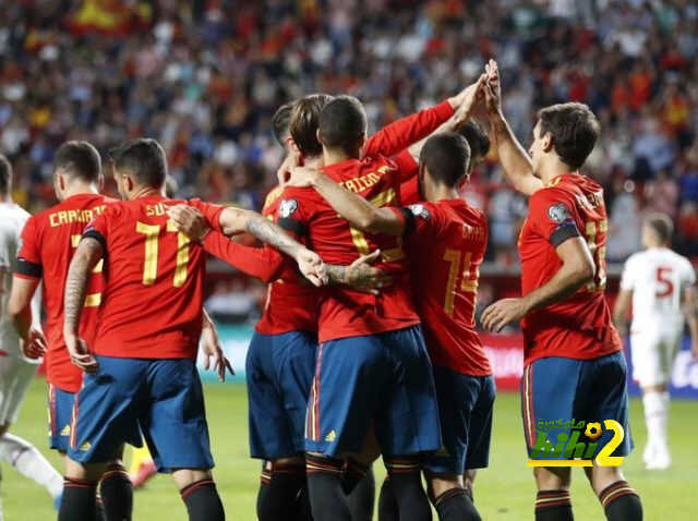منتخبي إسبانيا وإيطاليا على القمة في تصفيات اليورو