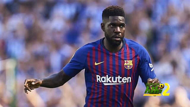 اومتيتي يكشف عن نواياه من ترك برشلونة