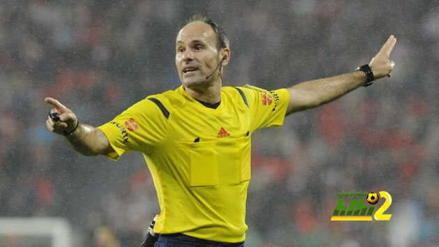 الحكم لاهوز يعترف باضاعته الدورى على برشلونة