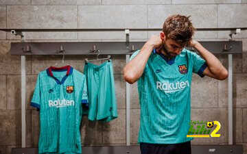 برشلونة بالزي الثالث أمام بوروسيا دورتموند