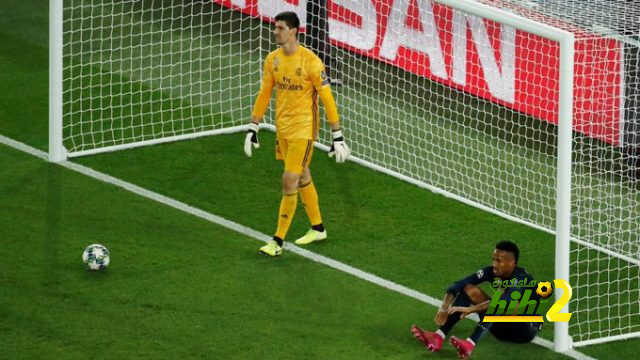 صور : رواد شبكات التواصل الاجتماعي يسخرون من كورتوا
