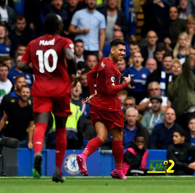 ليفربول ينهي الشوط الأول متقدما علي البلوز
