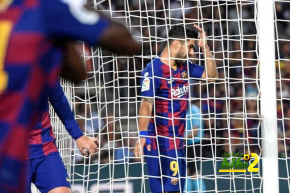 هل يكون الموسم الجاري آخر مواسم سواريز مع برشلونة؟