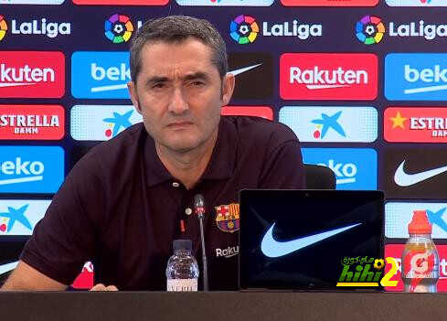 أوريول دومينيك يتوقع تتويج برشلونة بالليغا بدون منافسة