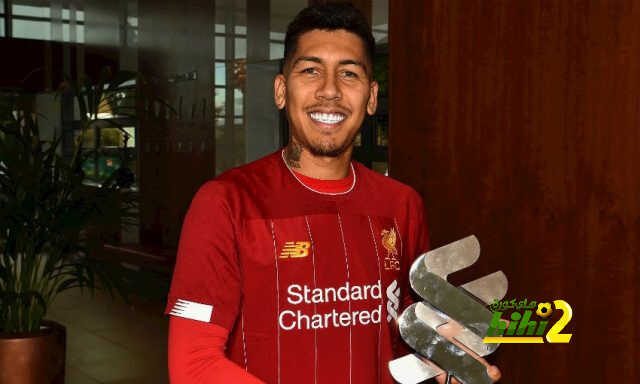 فيرمنيو لاعب سبتمبر في ليفربول