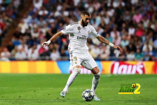 بنزيما ثاني أكثر من هز شباك غرناطة في الليغا