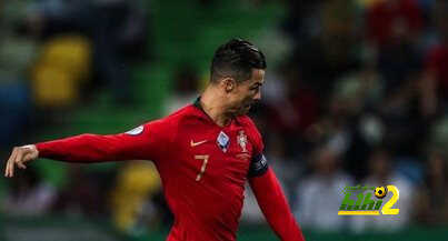 رونالدو يداعب التاريخ