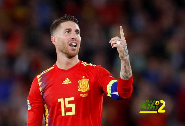 غلاف الماركا : إلى اليورو إلى التاريخ