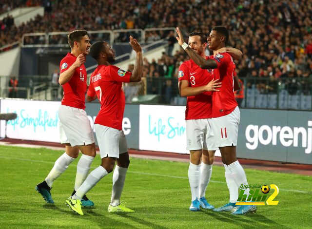 انجلترا تتقدم بالاربعة علي البلغار في الشوط الاول