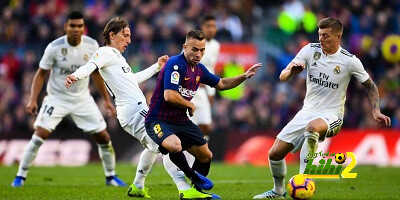 “الكرة بملعبي ريال مدريد وبرشلونة”