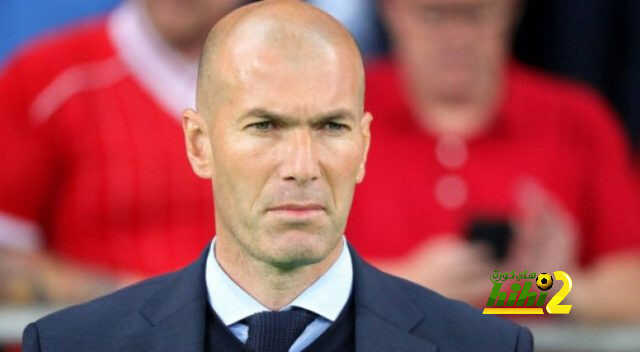 ميلشور رويز: قلق في ريال مدريد ولكن الثقة كبيرة في زيدان