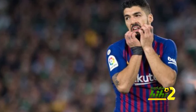 سواريز يفشل فى فك عقدته بدوري الأبطال