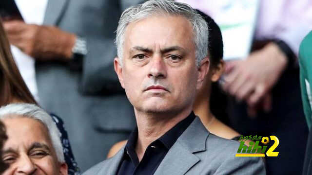 لاعب البايرن السابق يرشح مورينيو لقيادة دورتموند