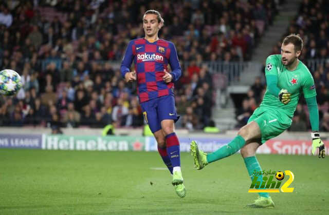 حارس سلافيا براغ يكشف تصرف لاعبي برشلونة المثير للجدل عقب المباراة