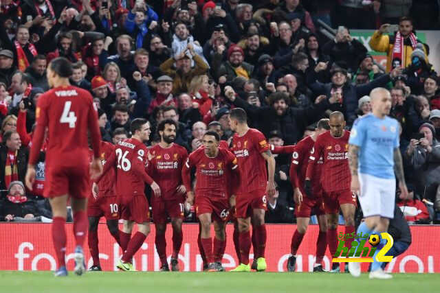 ليفربول يكتسح مانشستر سيتي بثلاثية وينفرد تماماً بصدارة البريميرليج
