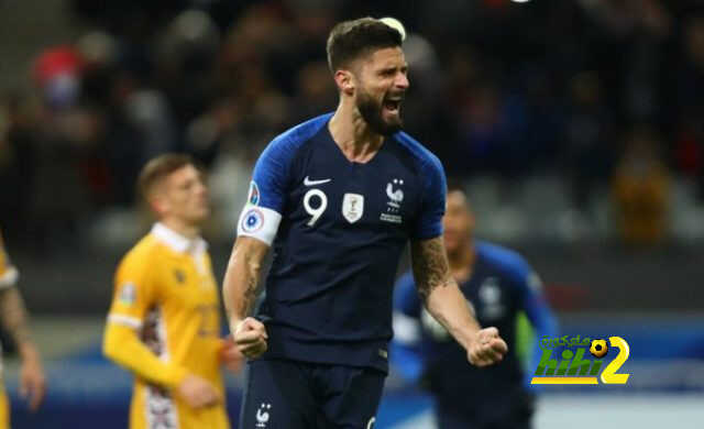 بروسيا دورتموند ينافس إنترميلان على ضم جيرو