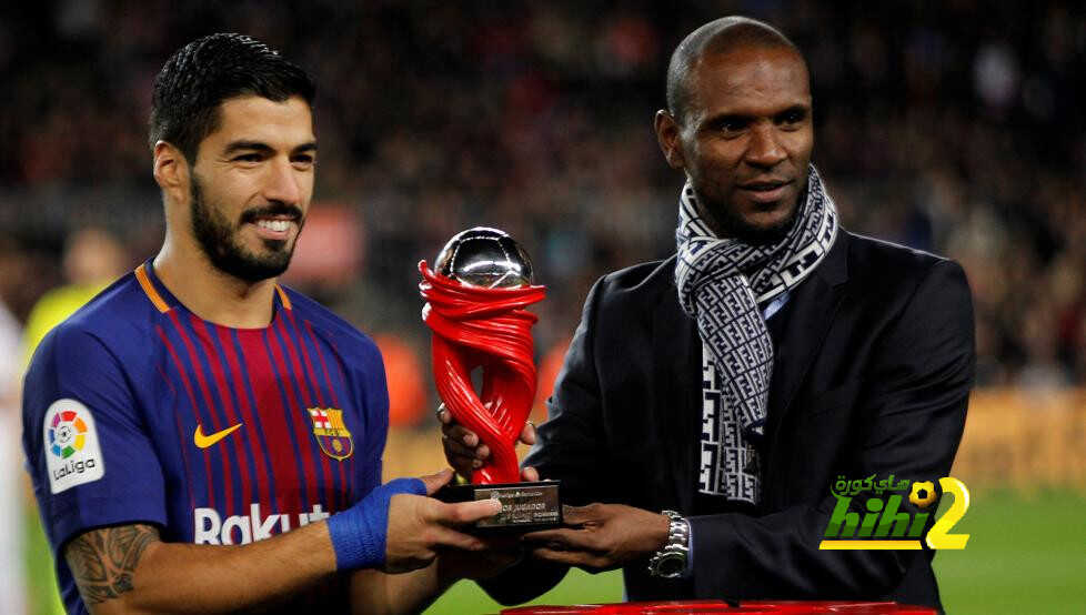 هل يتعاقد برشلونة مع مهاجم الانتر … أبيدال يرد