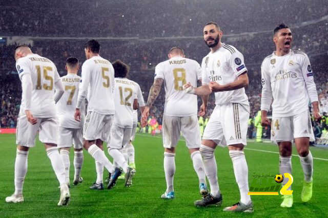 بنزيما , ليفاندوفسكي , ديبالا , كلا يتغني بنجمه
