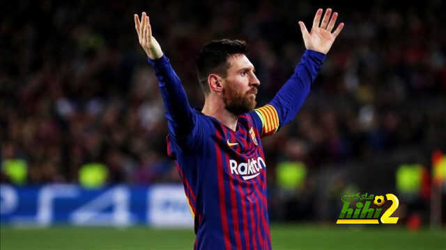 ميسي : متابعة الكلاسيكو من المدرجات أمر سيء